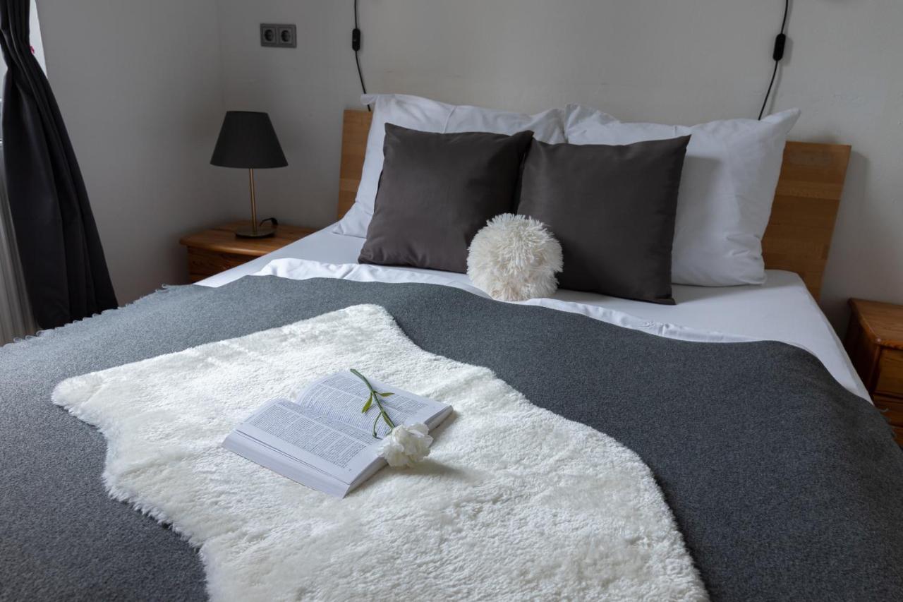 Vienna Central Station Accommodation Экстерьер фото